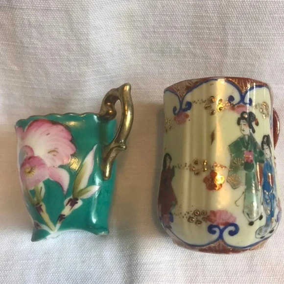 Vintage made in Japan Small Teacups 2 Pieces lot - Picture 1 of 5
